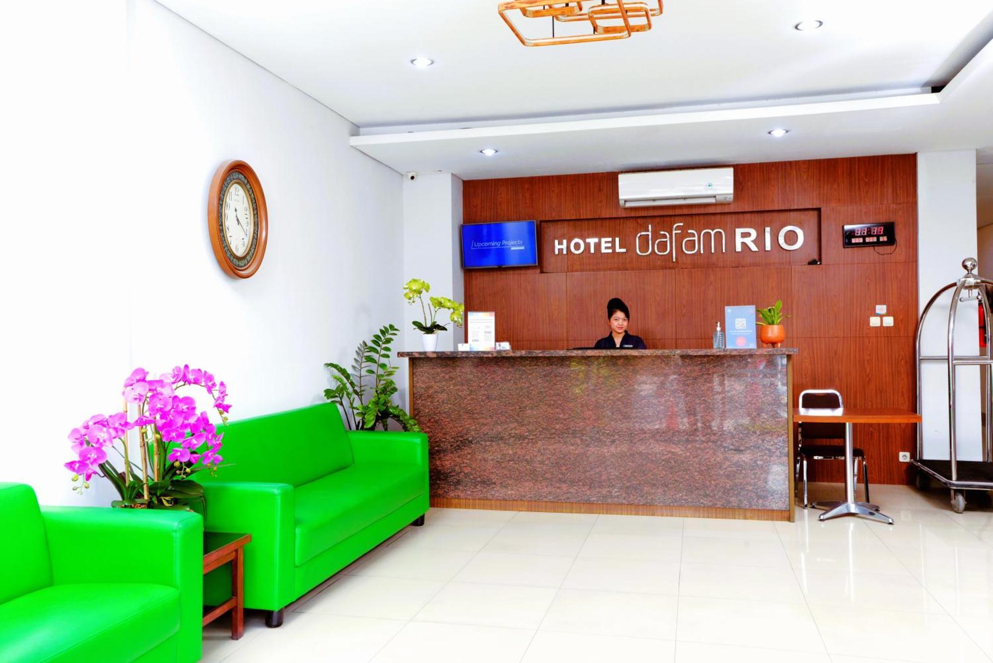 Hotel Dafam Rio Bandung Exterior foto